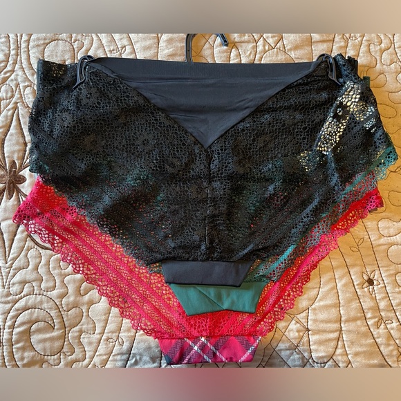 Lucky Brand 3Pack No Show Hipsters - Picture 2 of 9